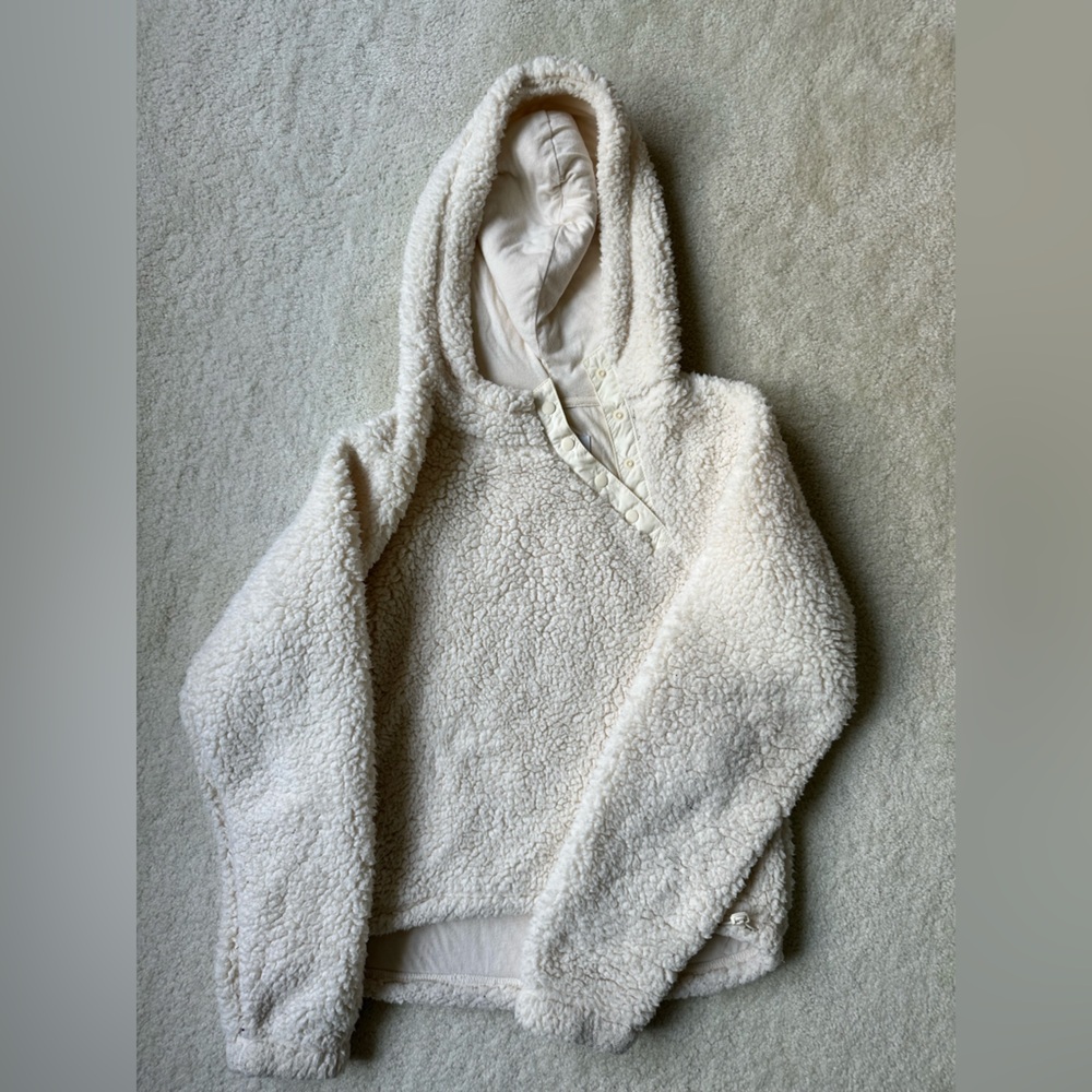 Hollister Cozy Cream Hooded Sherpa